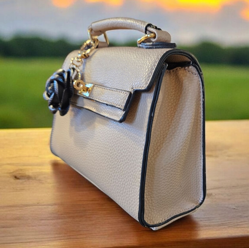 SALE!!  Beautiful Dusty Rose Beige Satchel Style Handbag with Bag Charm - Picture 2 of 7